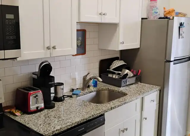 Property at 273 Hudson Ave, Albany, NY, 12210, 2 beds, 1 bath, [object Object]