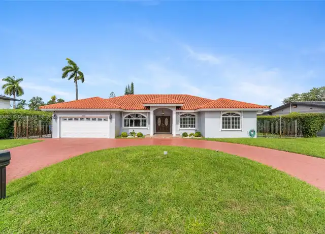 Property at 6821 Winged Foot Dr, Hialeah, FL, 33015, 4 beds, 3 baths, [object Object]