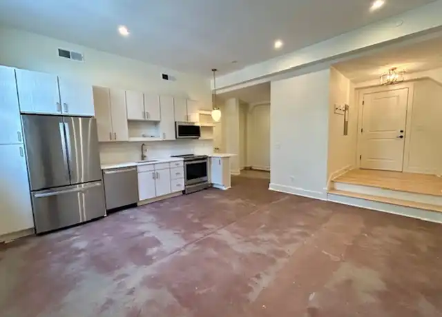 Property at 1810 Sils Ave Unit 108, Louisville, KY, 40205, 2 beds, 1 bath, [object Object]