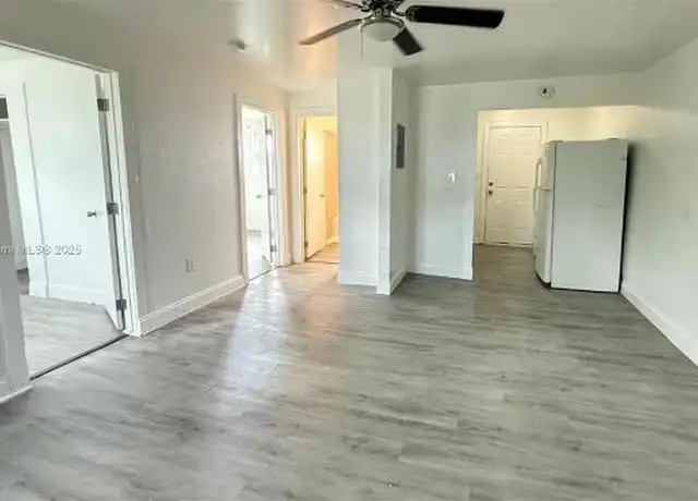 Property at 3608 Sammy Watkins Ave, Fort Myers, FL, 33916, 2 beds, 1 bath, [object Object]