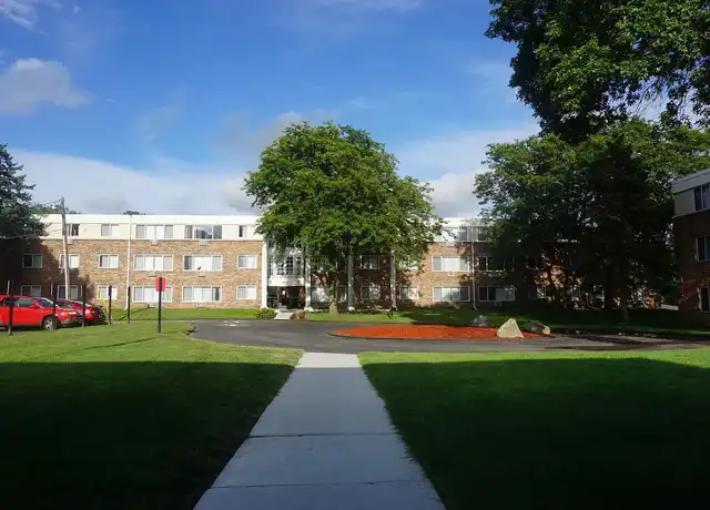 Property at Willows On France - 8848 Goodrich Rd, Minneapolis, MN, 55437, 1-2 bed, 1 bath, [object Object]