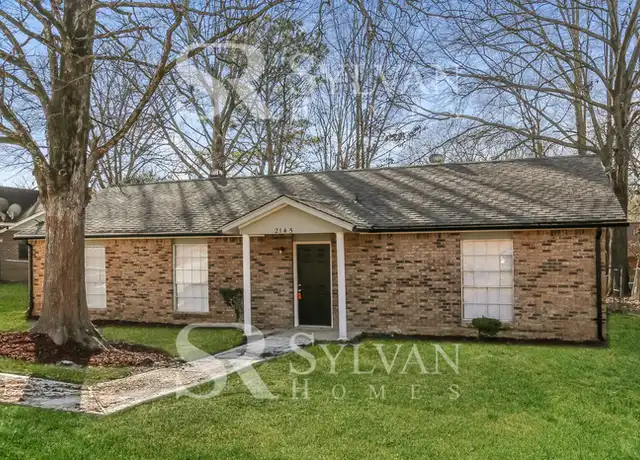 Property at 2145 Thousand Oaks Dr, Jackson, MS, 39212, 3 beds, 2 baths, [object Object]