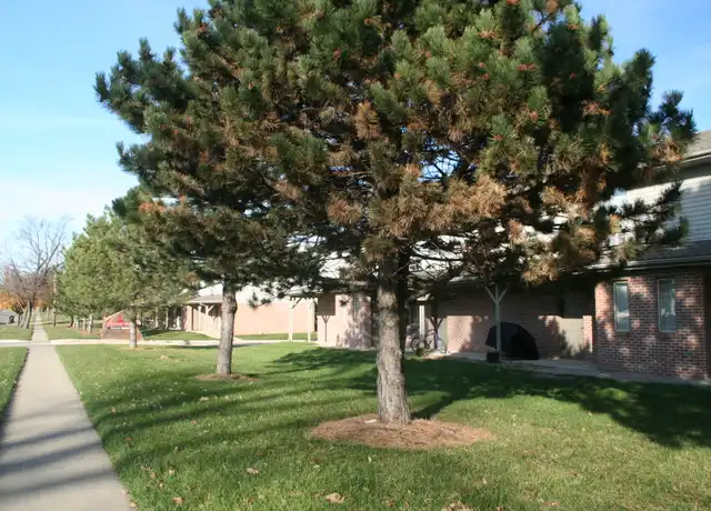 Property at 210 N Cottage Ave Unit 1, Bloomington, IL, 61701, 2 beds, 1 bath, [object Object]