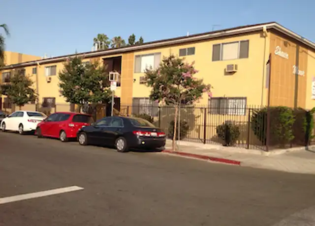 Property at 3005 Shrine Pl Unit 09, Los Angeles, CA, 90007, 2 beds, 1 bath, [object Object]