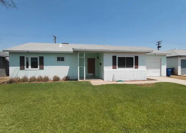 Property at 1806 W Hamilton Ave, El Centro, CA, 92243, 3 beds, 3 baths, [object Object]