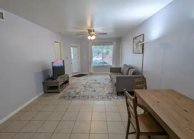 Property at 521 Southwest Pkwy #102, College Station, TX, 77840, 1 bed, 1 bath, [object Object]