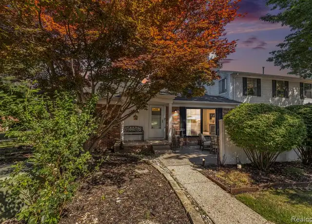 Property at 38836 Golfview Dr E, Clinton Twp, MI, 48038, 2 beds, 2 baths, [object Object]