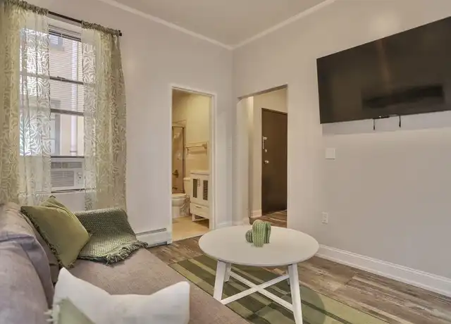 Property at 208 48th St Unit 3, Union City, NJ, 07087, 2 beds, 1 bath, [object Object]