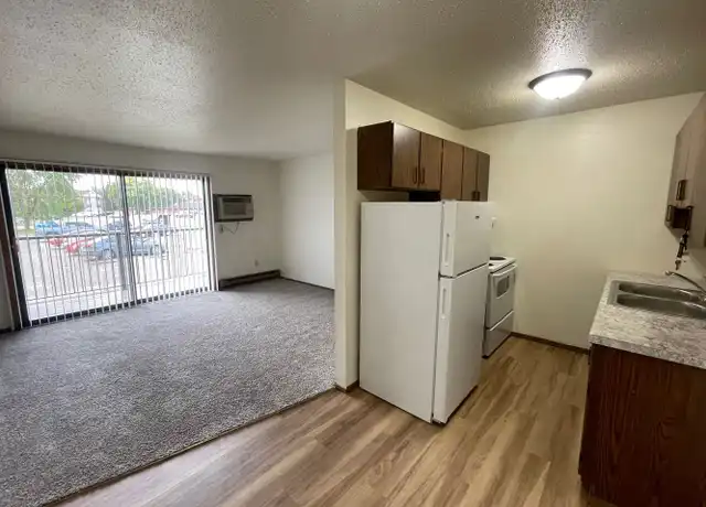 Property at 2601 14th St S Unit 09, Fargo, ND, 58103, 2 beds, 1 bath, [object Object]