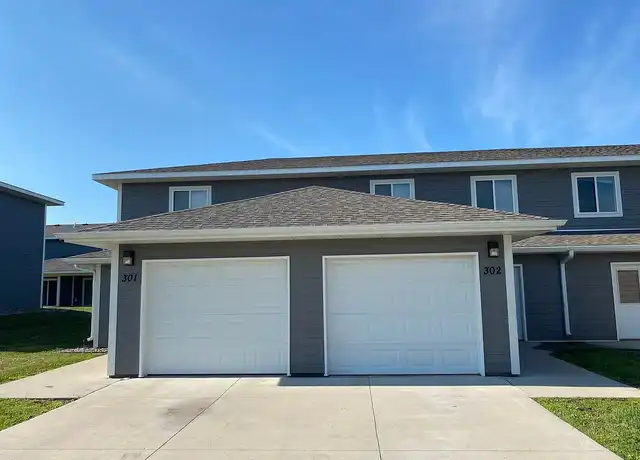Property at Brecken Place - 901 E Olive St, Marshalltown, IA, 50158, 2 beds, 1.5 baths, [object Object]
