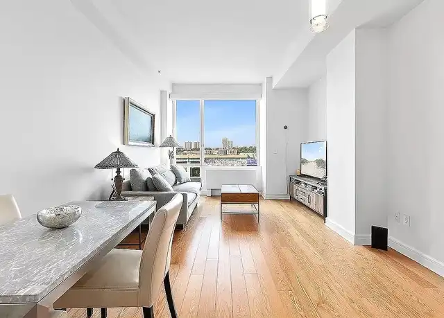 Property at 100 Riverside Blvd, New York, NY, 10069, 1 bed, 1 bath, [object Object]