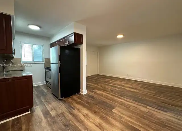 Property at 110 NE 19th Ave Unit 16, Deerfield Beach, FL, 33441, 1 bed, 1 bath, [object Object]