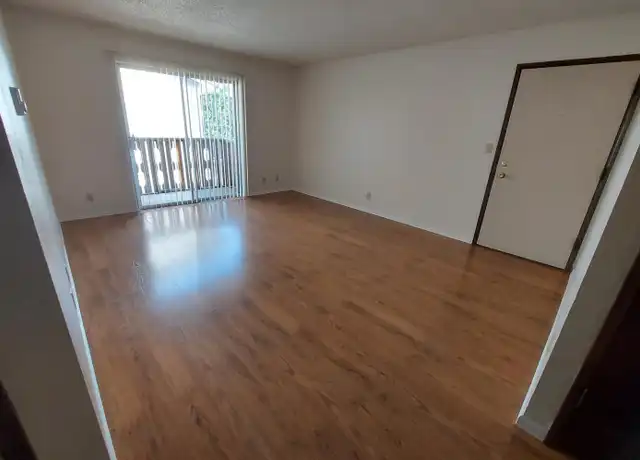 Property at 465 Fairview Ave SE, Salem, OR, 97302, 1 bed, 1 bath, [object Object]