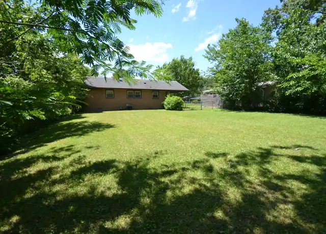 Property at 717 Friar Tuck Rd, Raleigh, NC, 27610, 3 beds, 1 bath, [object Object]