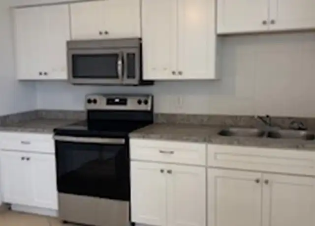 Property at 404 Harrison Ave Unit 5, Cape Canaveral, FL, 32920, 2 beds, 1 bath, [object Object]