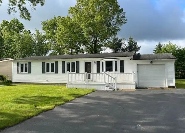 Property at 114 Morningside Rd, Niles, OH, 44446, 4 beds, 1.5 baths, [object Object]