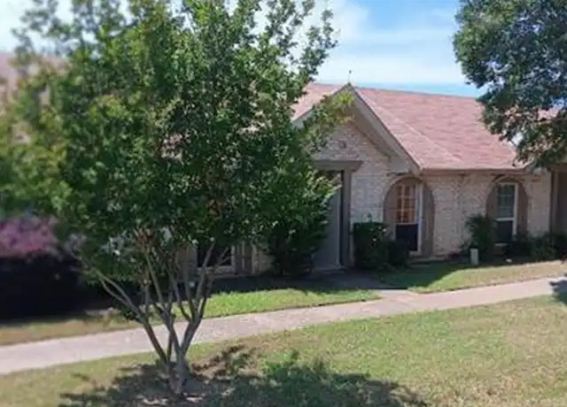 Property at 12 W Mountain Ln #41, Grand Prairie, TX, 75052, 2 beds, 1 bath, [object Object]