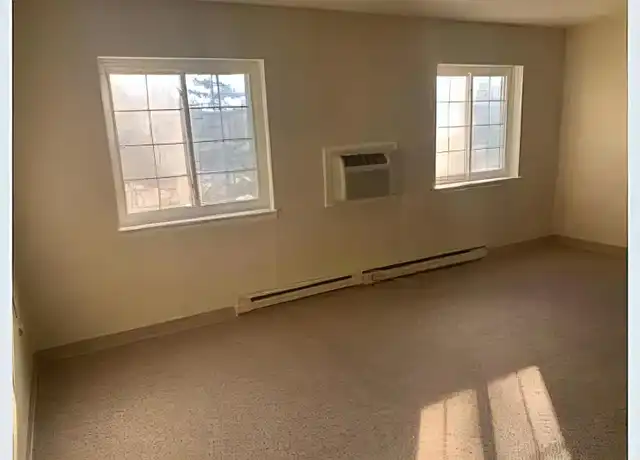 Property at 1109 E North St Unit 101, Victoria, TX, 77901, 2 beds, 1 bath, [object Object]