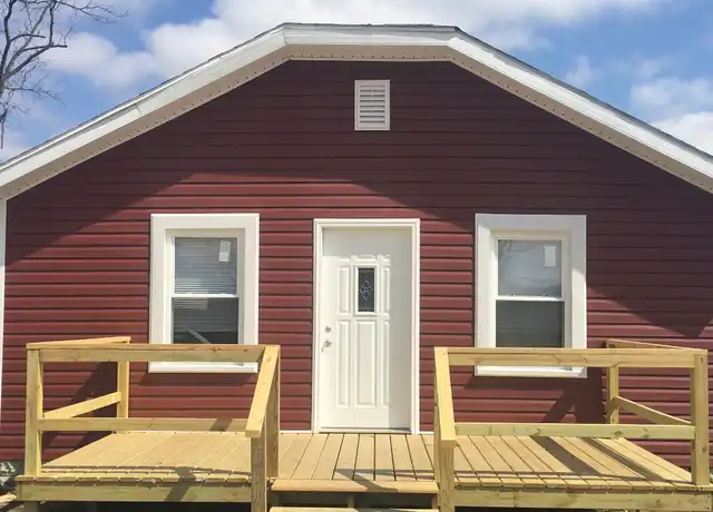 Property at 1900 N Ball Ave Unit 1, Muncie, IN, 47304, 4 beds, 2 baths, [object Object]