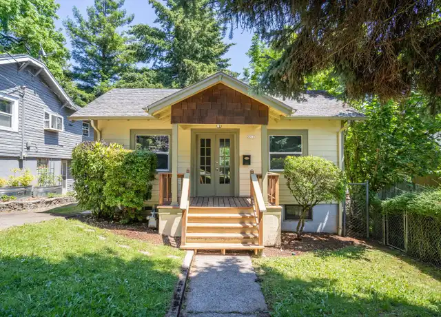 Property at 2212 SE 70th Ave, Portland, OR, 97215, 2 beds, 1 bath, [object Object]