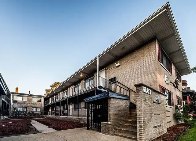 Property at 7834 S Coles Ave, Chicago, IL, 60649, 2 beds, 1 bath, [object Object]