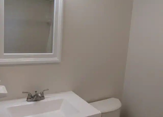 Property at 570 Ronnoc Ln, New Smyrna Beach, FL, 32168, 2 beds, 1 bath, [object Object]