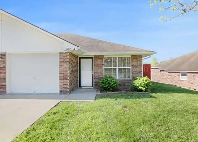 Property at 405 NE 6th St Unit OG-405A, Oak Grove, MO, 64075, 2 beds, 1.5 baths, [object Object]