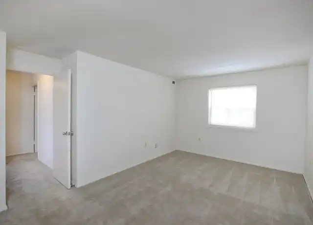 Property at Cub Hill Apartments - 10 Springtowne Cir, Parkville, MD, 21234, 2 beds, 1 bath, [object Object]
