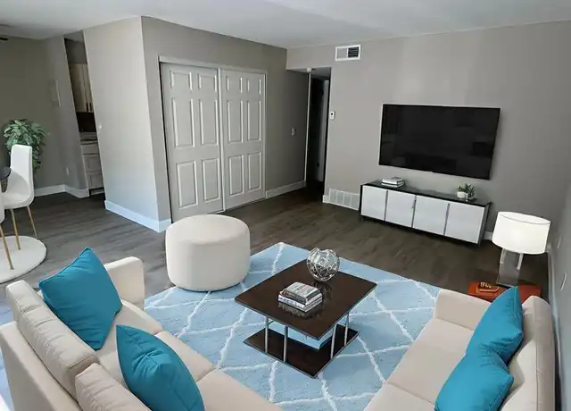 Property at 1905 Blackhawk St Unit B-304, Aurora, CO, 80011, 2 beds, 1 bath, [object Object]