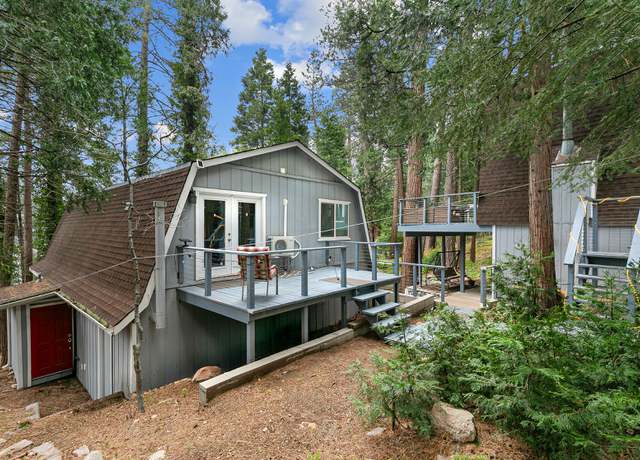 Photo of 24095 Lakeview Dr, Crestline, CA 92325