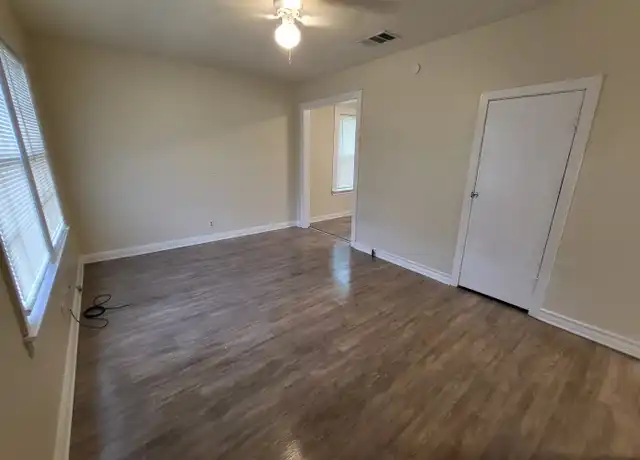 Property at 505 W Hallmark Ave, Killeen, TX, 76541, 2 beds, 1 bath, [object Object]