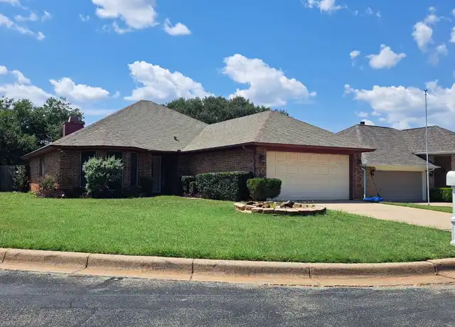 Property at 9008 Topperwind Ct, Fort Worth, TX, 76134, 3 beds, 2 baths, [object Object]