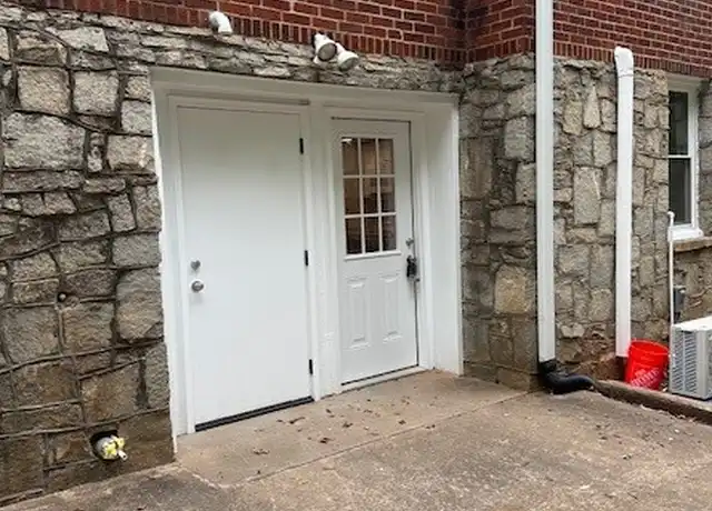 Property at 170 E Rutherford St Unit C, Athens, GA, 30605, 1 bed, 1.5 baths, [object Object]