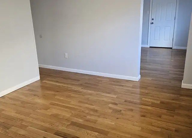 Property at 10 Ring St Unit 10, Rural Ridge, PA, 15075, 3 beds, 1 bath, [object Object]