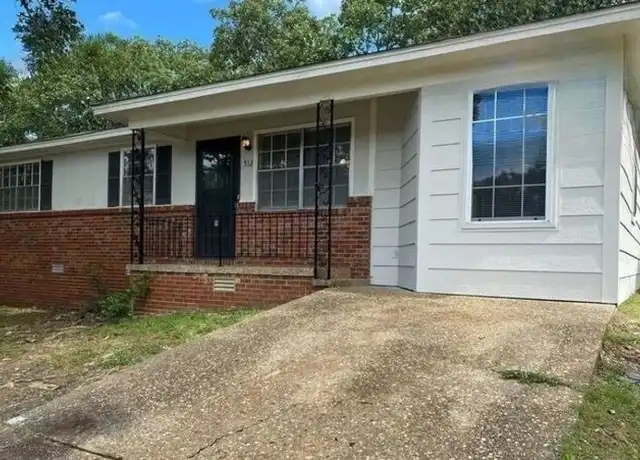 Property at 512 Lindenhurst Dr, North Little Rock, AR, 72118, 3 beds, 2 baths, [object Object]
