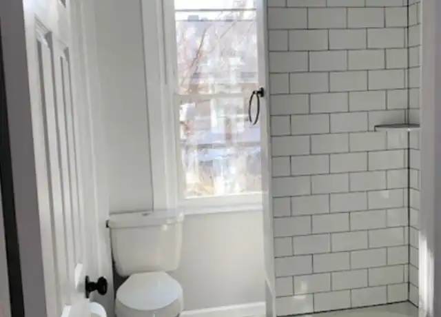 Property at 346 39th St #1, Pittsburgh, PA, 15201, 1 bed, 1 bath, [object Object]