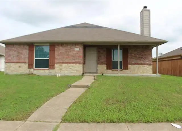Property at 9713 Brierwood Ln, Dallas, TX, 75217, 4 beds, 2 baths, [object Object]