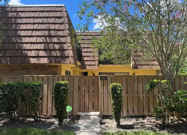 Property at 5263 Brook Ct #247, Orlando, FL, 32811, 2 beds, 2.5 baths, [object Object]