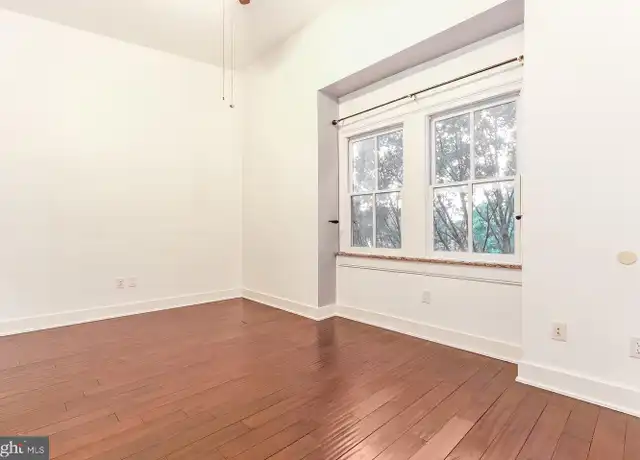 Property at 329 S 12th St #400, Philadelphia, PA, 19107, 1 bed, 1 bath, [object Object]