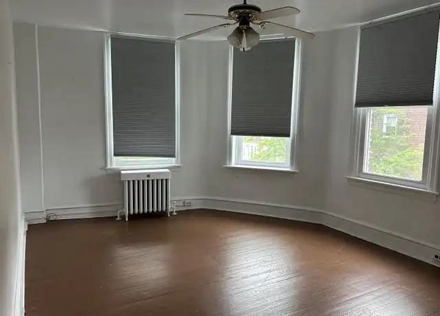 Property at 222 Haverford Ave Unit 4, Narberth, PA, 19072, 1 bed, 1 bath, [object Object]