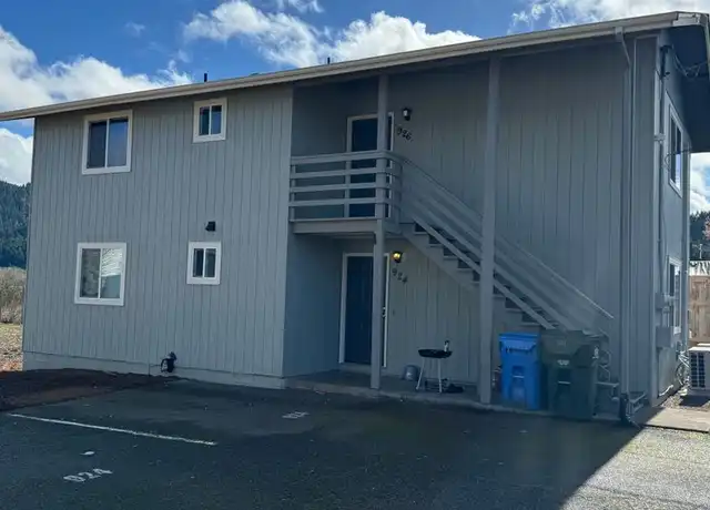 Property at 924 S Comstock Rd Unit 924, Sutherlin, OR, 97479, 2 beds, 1 bath, [object Object]