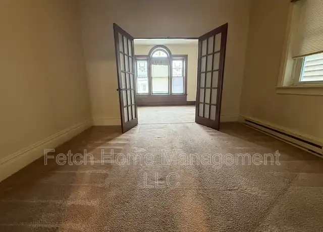 Property at 107 E Main St Unit 2, Shiremanstown, PA, 17011, 1 bed, 1 bath, [object Object]