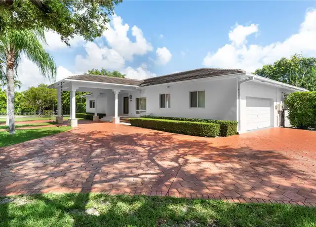 Property at 8145 SW 132nd St, Pinecrest, FL, 33156, 4 beds, 3.5 baths, [object Object]