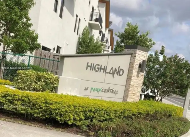 Property at 10479 NW 82nd St #2, Doral, FL, 33178, 2 beds, 2.5 baths, [object Object]