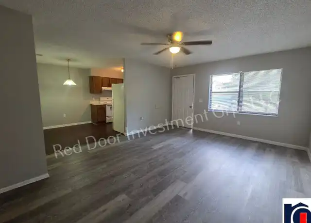 Property at 3831 NE 41st St Unit A, Ocala, FL, 34479, 2 beds, 1 bath, [object Object]
