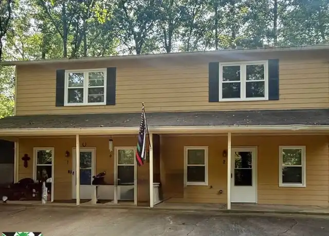 Property at 4520 Bartow Carver Rd SE #2, Acworth, GA, 30102, 2 beds, 1.5 baths, [object Object]