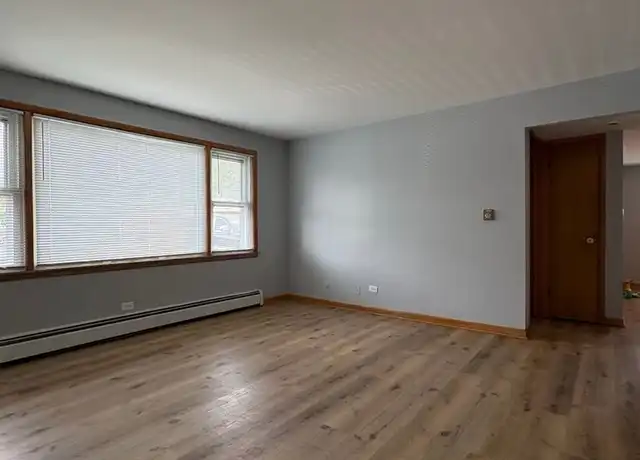 Property at 4934 Harold Ave Unit 1D, Schiller Park, IL, 60176, 1 bed, 1 bath, [object Object]