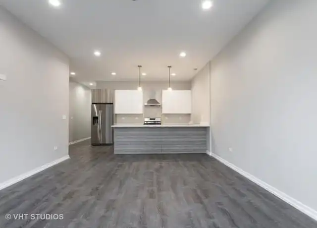 Property at 3936 S Indiana Ave Unit 3, Chicago, IL, 60653, 2 beds, 2 baths, [object Object]