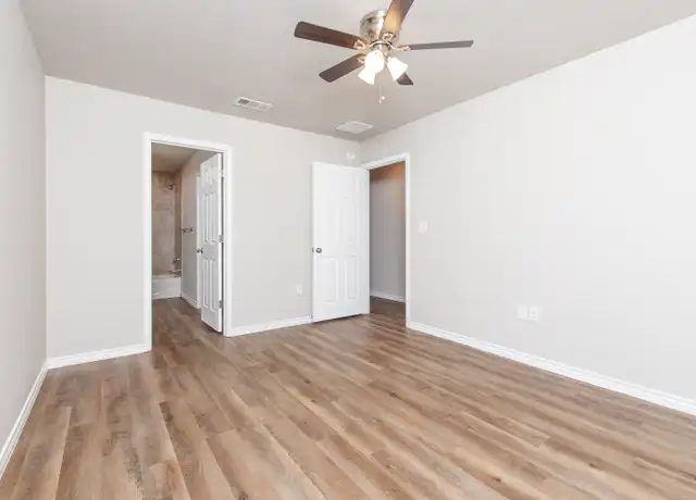 Property at 2351 S Wall St Unit A, Belton, TX, 76513, 3 beds, 2 baths, [object Object]