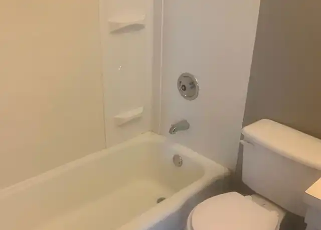 Property at 341 S Lincoln St Apt 1, Bloomington, IN, 47401, 1 bed, 1 bath, [object Object]